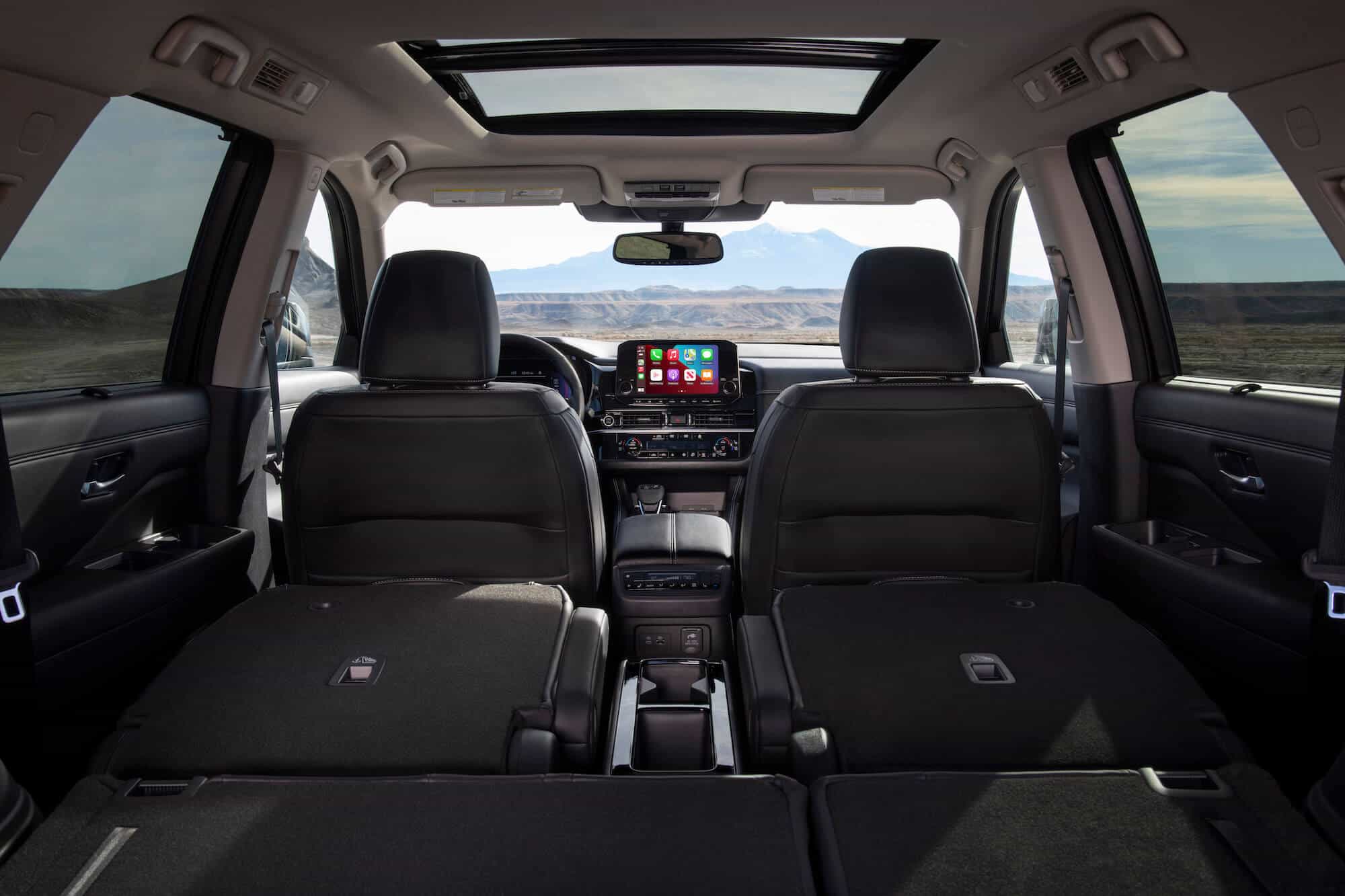 2022-Nissan-Pathfinder_seating 2022-Nissan-Pathfinder_seating