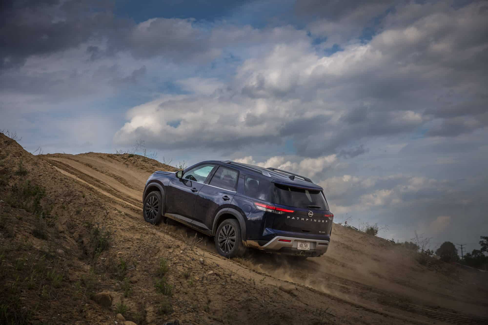 2022-nissan-pathfinder-allterrain 2022-nissan-pathfinder-allterrain