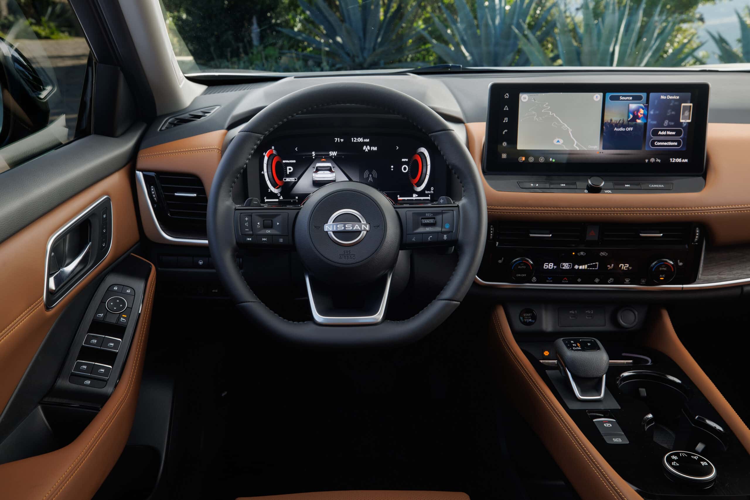 MY24 Nissan Rogue-2-2 MY24 Nissan Rogue-2-2
