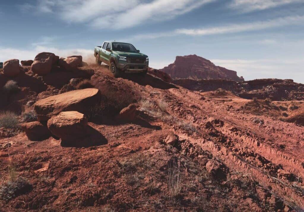 2023 Nissan Frontier Off Roading-min